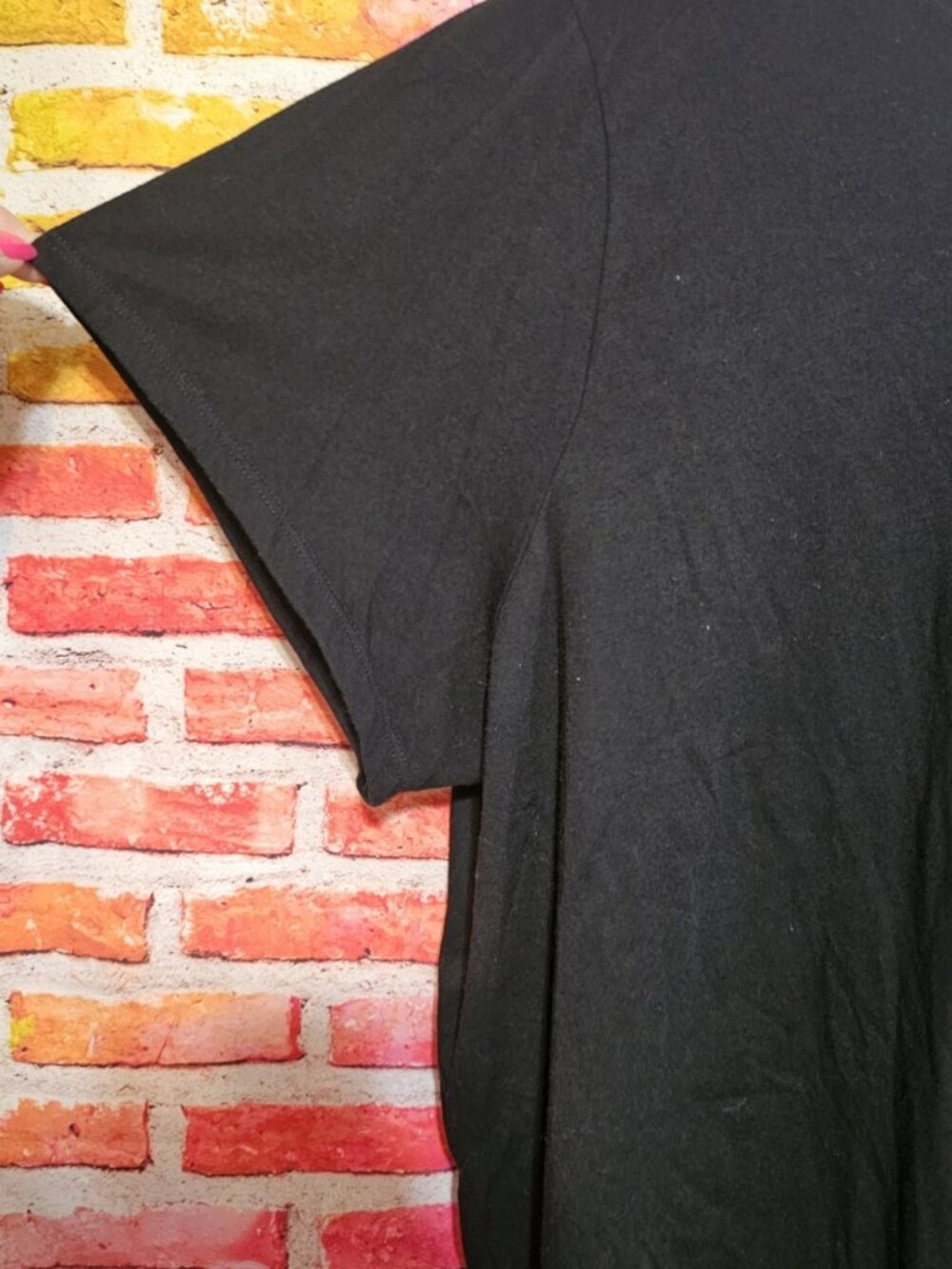 Hello Kitty Rhinestones Black Crew T-shirt Plus Size 4X - Picture 8 of 10